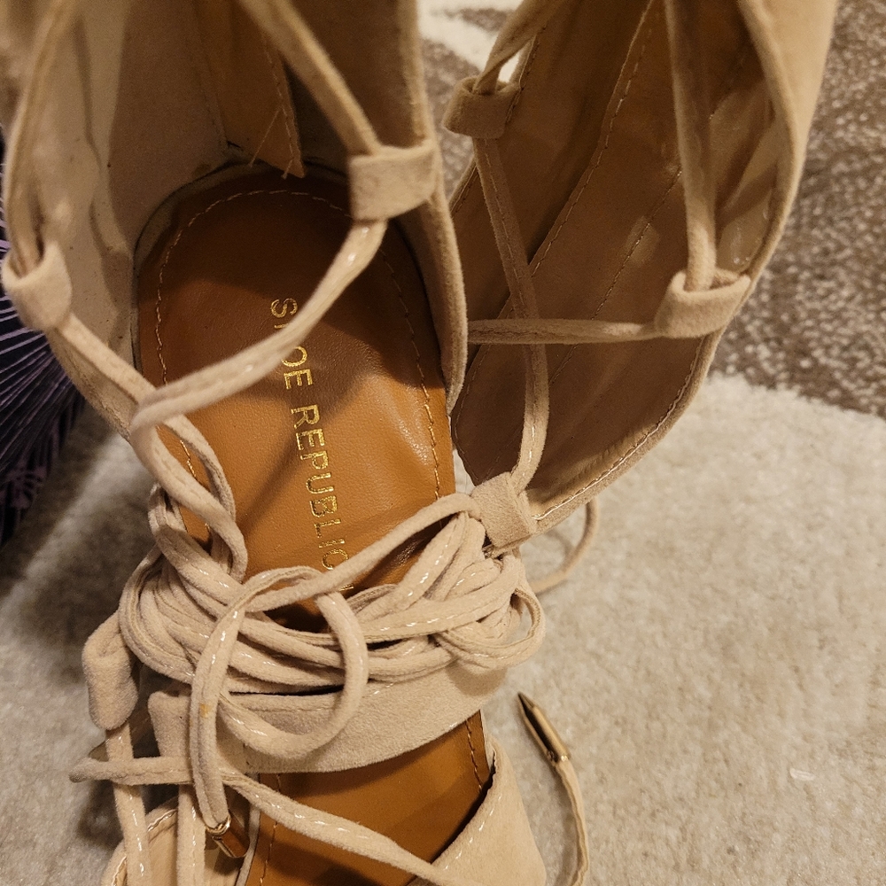 Shoe Republic gladiator heels